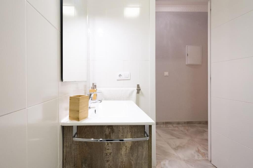세비야 Apartamento Centro - Zona Arenal 아파트 외부 사진